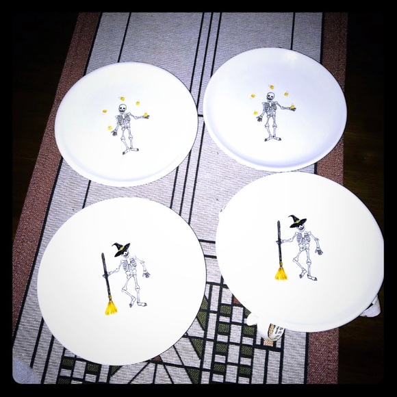 Rae Dunn Other - ❗️1 HR SALE❗️Rae Dunn skeleton Halloween Rounds
